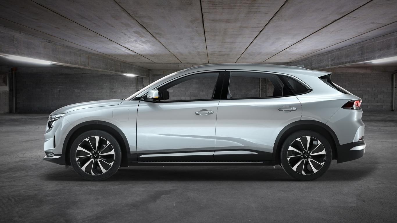 VinFast VF8 màu Bạc: Desat Silver